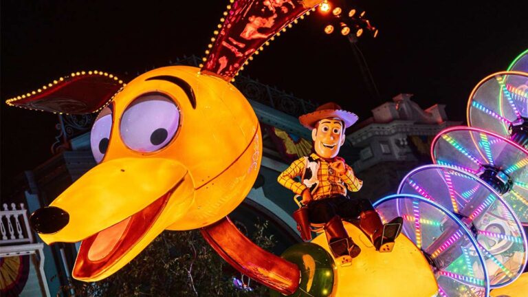 Disneyland resort vernao