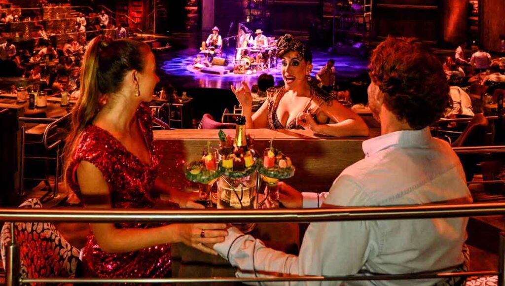 Cirque du Soleil JOYA canapés 1