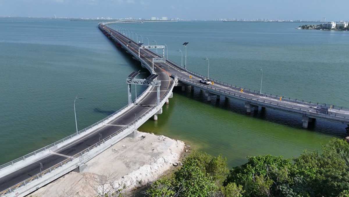 Distribuidor vial Kukulkán obra 1