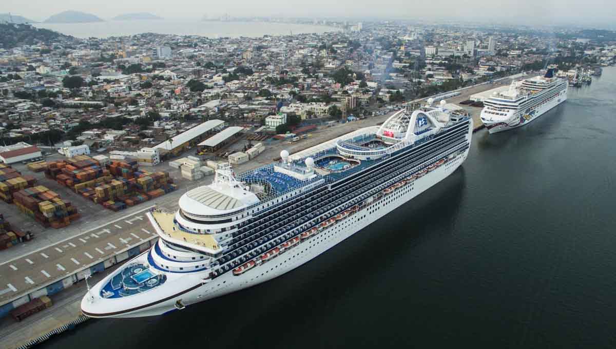 MAZATLÁN CRUCEROS