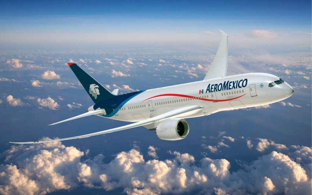 AEROMEXICO PARIS MILAN