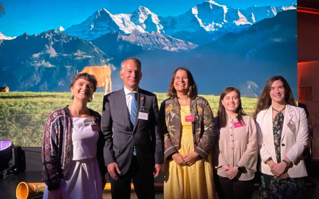 EMBAJADOR DE SUIZA