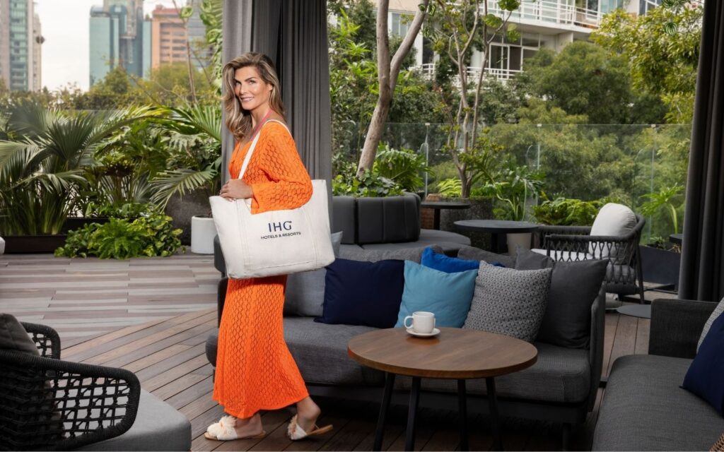 IHG CAMPAÑA MONTSERRAT OLIVER 1