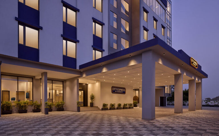 city expresss udaipur nathdwara highway